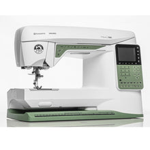 Afbeelding in Gallery-weergave laden, Husqvarna Tribute 150c