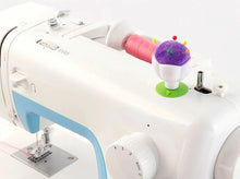 Afbeelding in Gallery-weergave laden, Hemline Speldenkussen Tulp met zuignap