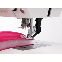 Afbeelding in Gallery-weergave laden, Pfaff Ambition 630