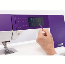 Afbeelding in Gallery-weergave laden, Pfaff Expression 710