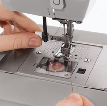 Afbeelding in Gallery-weergave laden, Singer 4432 Heavy Duty