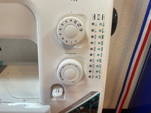 Afbeelding in Gallery-weergave laden, Janome Jubilee 60507   Occasion     nieuwprijs € 399,00
