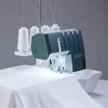 Afbeelding in Gallery-weergave laden, Pfaff admire 3000
