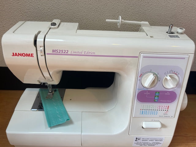 Janome MS 2522 incl. harde kap + handleiding   Occasion